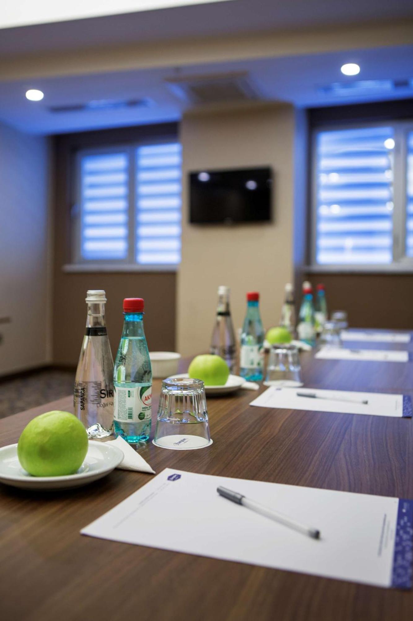 Hampton By Hilton Gaziantep Hotel Bagian luar foto