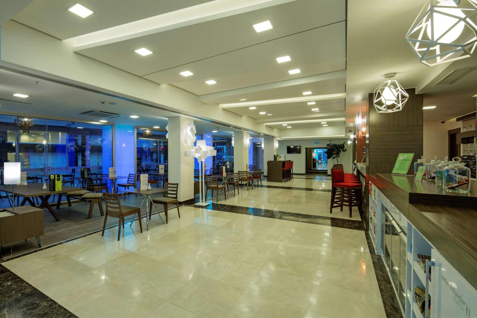 Hampton By Hilton Gaziantep Hotel Bagian luar foto